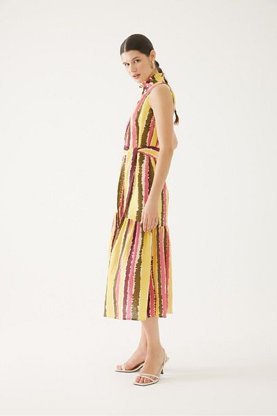 Exquise Modern Color Block Dress Design