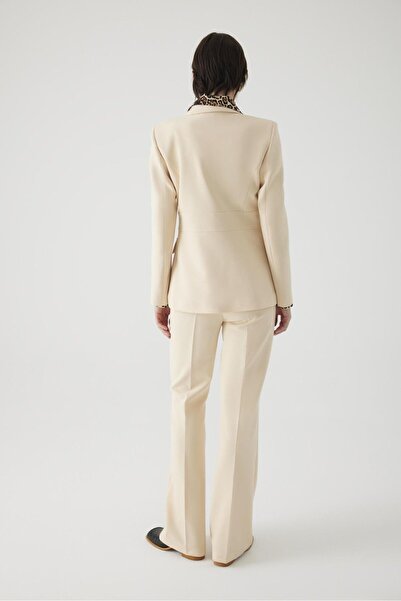 Exquise Slim Fit Pocket Jacket