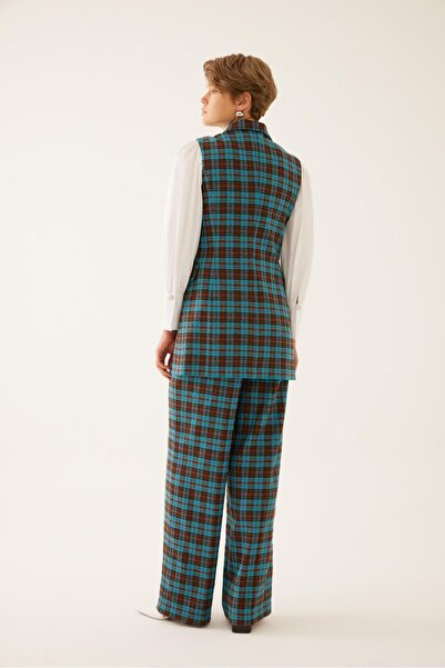 Exquise Plaid Patterned Collared Vest