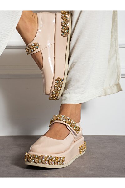 Alemdar Shoes Дамски мокасини VORD Cream - лачена кожа с камъни