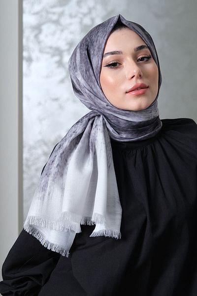 AFVENTE Geometric Pattern Light Gray Cotton Shawl