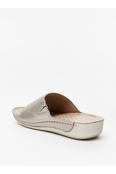 Le Confort Textured Stitch Detail Slip-On Sandals
