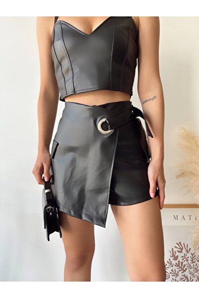 ubmbutik Kadın Şort - Suni Deri Kuş Gözü Detaylı - Mini Şort Etek