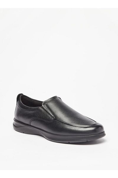 Duchini Men's Solid Slip-On Loafers