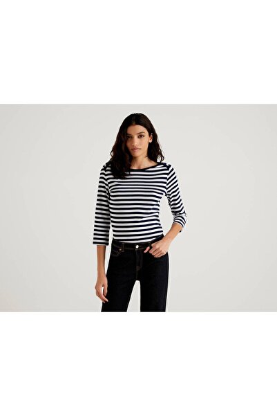 United Colors of Benetton تي شيرت نسائي مخطط بأكمام ثلاثة أرباع من النيلي