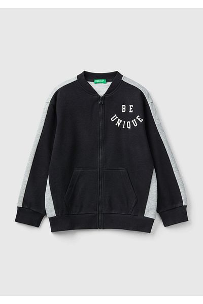 United Colors of Benetton Черен суитшърт с лозунг и цветен блок за момче