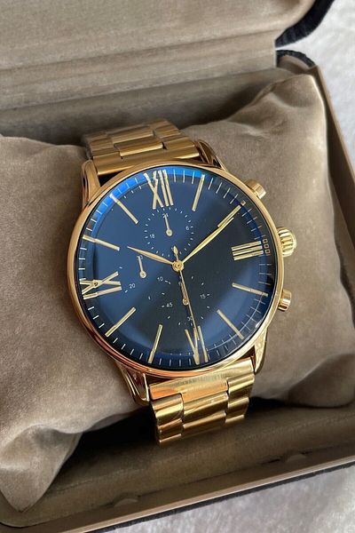 Leerybee Gold Color Premium Classic Men's Wristwatch in Special Box