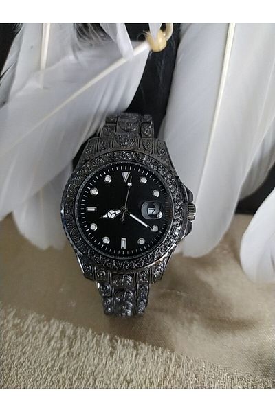 Leerybee Add Value to Every Moment with Unique Designs: Men's Wristwatch