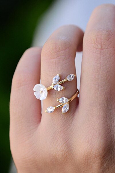 Sahira Jewelry Manolya Çiçeği Beyaz Taşlı Ayarlanabilir 14 K Altın Kaplama Ka...