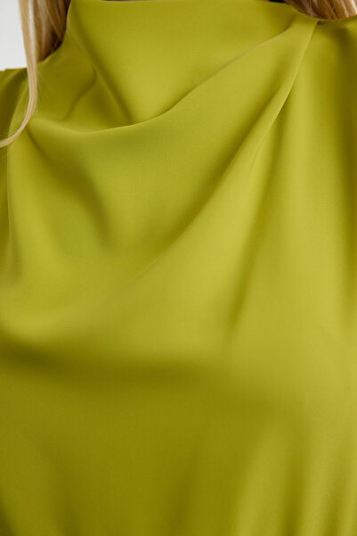 Trendyol Collection Green Midi Woven Dress - Slit Detail Twoaw24El00851