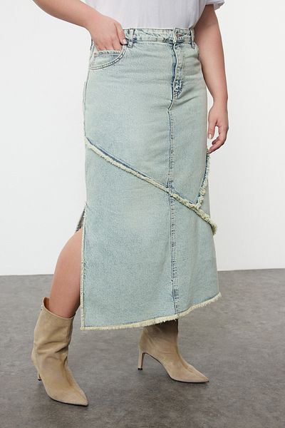 Trendyol Curve Μπλε Τζιν Φούστα Plus Size - Σκίσιμο TBBAW25AZ00012