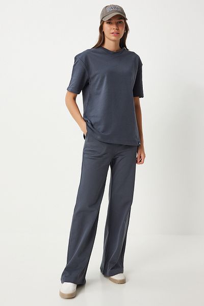 Happiness İstanbul Smoked Damen Strick-Trainingsanzug-Set - T-Shirt FN03273