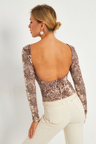 Cool & Sexy Snake Patterned Women's Open Back Blouse - Gç187