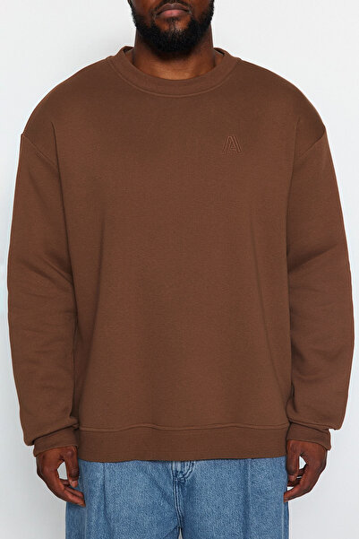 Trendyol Collection Φούτερ από καφέ φλις μεγάλου μεγέθους - Υπερμεγέθη, ζεστό TMNAW24AO00025