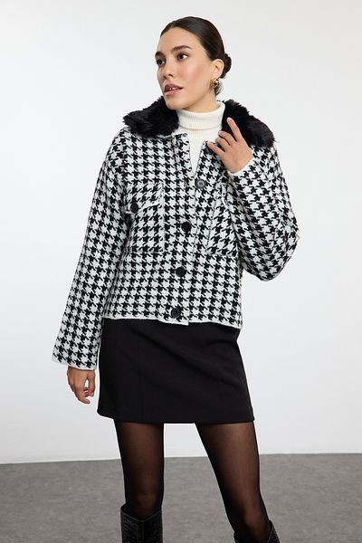 Trendyol Collection Soft Knitwear Cardigan - Fur Detailed, Coat Look Black Twoaw25Hi00283