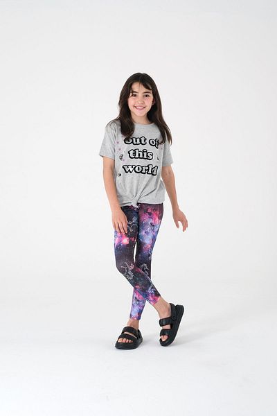 Kyron Gray Printed Girl's T-Shirt and Patterned Leggings Set - Comfortable and Stylish