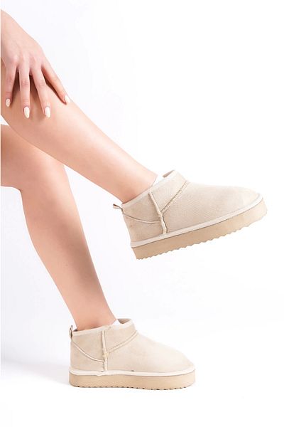 Moda Değirmeni Skin Suede Women's Wendy Short Boots with Fur Inside BG1179-116-0002