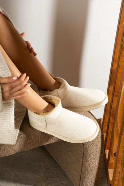 Ecru Ultra Mini Bej Kadın Bot Içi Kürklü Düz Taban (3 CM) Kadın Ayakkabı (HUG)