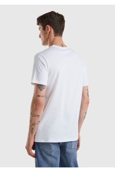 United Colors of Benetton Ανδρικό μπλουζάκι με πράσινο λογότυπο Fluo με τύπωμα από οργανικό βαμβάκι με λευκό-χρωμα γράμματα