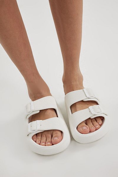 DeFacto Damen-Eva-Hausschuhe mit hoher Sohle und doppeltem Band – B8317AX24SM