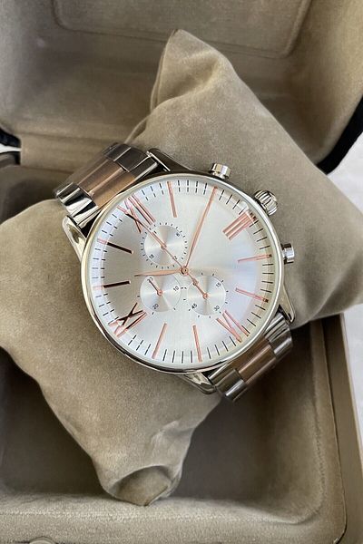 Leerybee Silver Rose Gold Color Unisex Premium Wristwatch