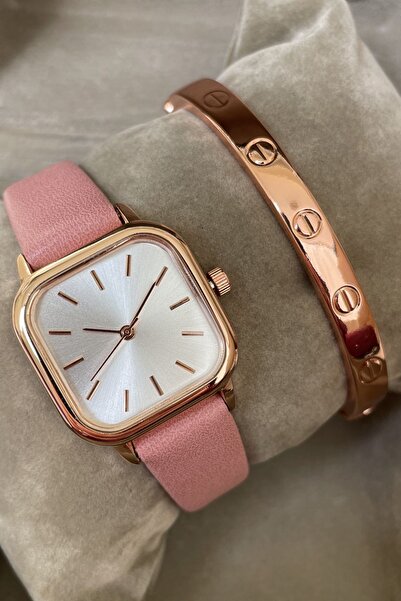 Leerybee Complete Your Style: Make up the Difference with Our Bracelet Gift Women's Wristwatches!