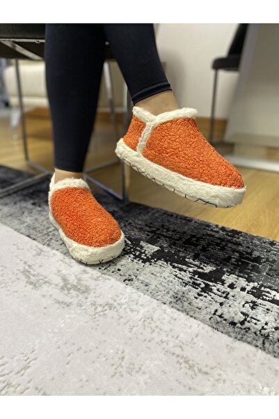 İpek Moda kadın pofuduk peluş kaydırmaz taban ses yapmaz ev ayakkabısı ev botu
