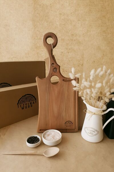 Tezyinat Wood Medium Size Iridescent Series - Walnut Wood Cutting Presentatio...