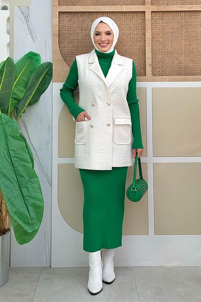 Bym Fashion Ecru Vest 7889 - Zero Sleeves and Pockets