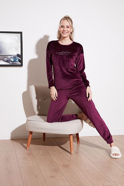 Lela Regular Fit Soft Textured Velvet Pajamas Set Pyjamas Set 6094200 W4