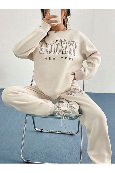 Know Women's 3 Thread Beige 1898 Brooklyn Printed Oversize Bottom Top Trainingsanzug Set