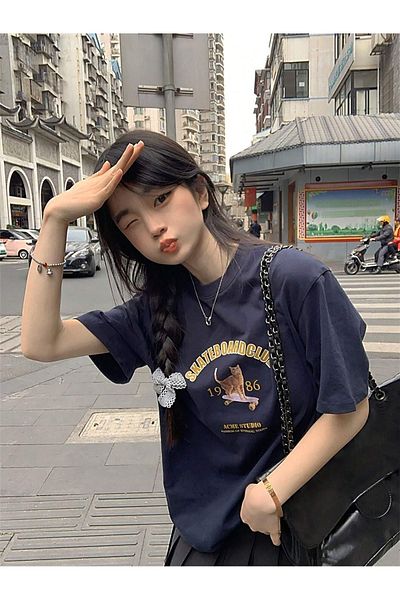 Know Women's Navy Blue Scade Board Club Printed Oversize T-shirt