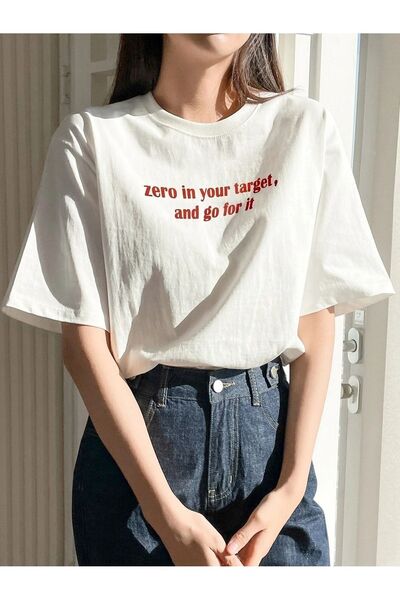 Know Women's White Zero In Your Target Printed Oversize T-Shirt