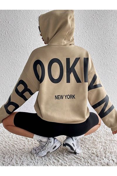 Know Damska bluza z kapturem typu oversize z rękawami taupe i nadrukiem Brooklyn New York