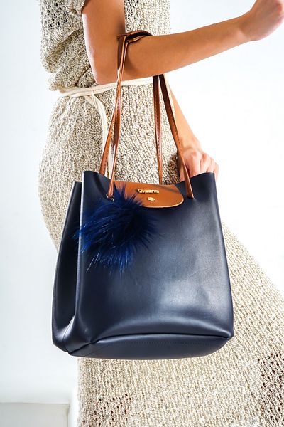 Capone Outfitters Padova Leder Damen Schultertasche