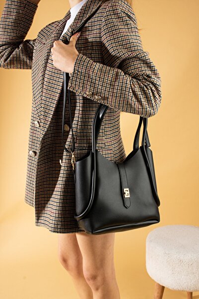 Pembe Potin Women's Black Zippered Special Day and Daily Crossbody Shoulder Bag