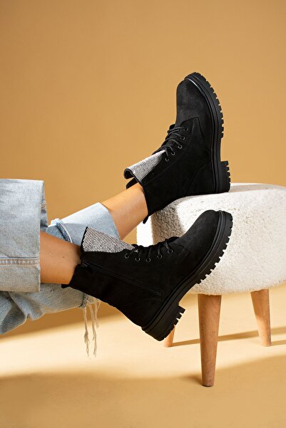 Pembe Potin Kadın Taş Detaylı Siyah Süet Poli Taban Fermuarlı Rahat Kalıp Sıcak Astar Bağcıklı Bot