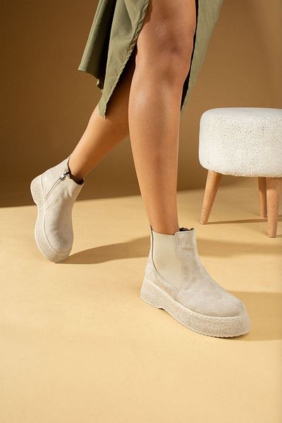 Pembe Potin Women's Cream Beige Suede Comfortable Thermo Sole Warm Lining Elastic Style Boots