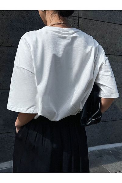 Trendseninle Γυναικείο μπλουζάκι White Energy Attitude με στάμπα oversize