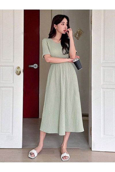 Trendseninle Rochie midi cu mânecă scurtă cu detaliu încrețit verde