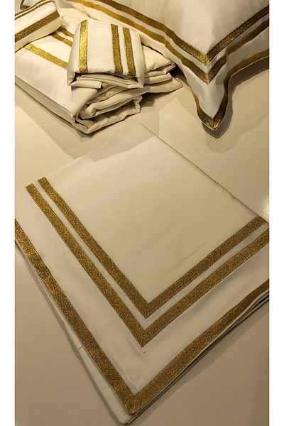 incisecrethome Gold Embroidered Cotton Satin Duvet Cover Set - Double 6 Piece Duvet Cover
