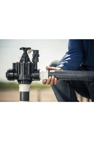Rainbird 2” PGA SERİSİ 200PGA küresel/açılı vana, 2” BSP dişi, 24 VAC