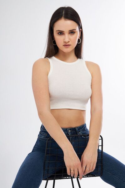 Oyga Γυναικεία λευκή καμιζόλα Crew Neck Athlete Crop