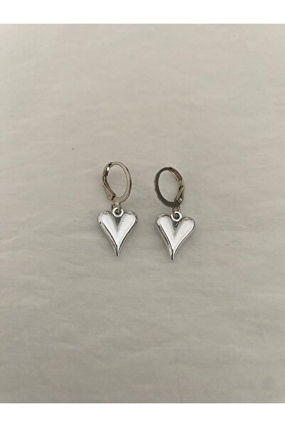 ANGELSS JEWELLERY أقراط فضية على شكل قلب - قطرة
