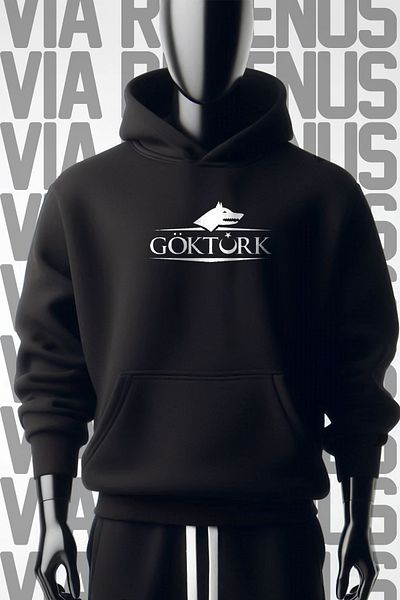 Vordevia Черен суитшърт с качулка и шарка Gokturk - 3 нишки