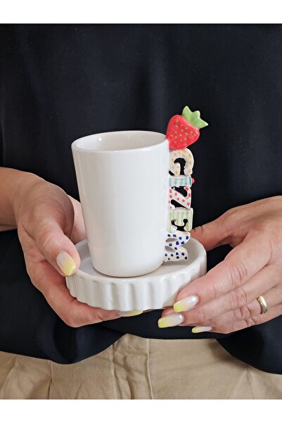 MeGgDecor Çilek  İsimli Fincan