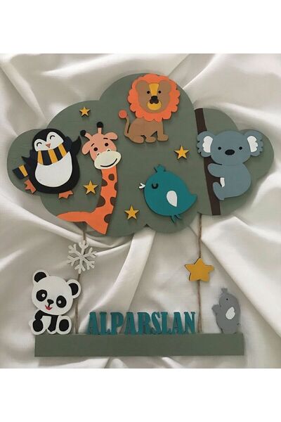 SÜSLEME SANATI Safari Bulut Tabanlı Ahşap Çocuk Isimli Kabartmalı Kapı Süsü40x42x1