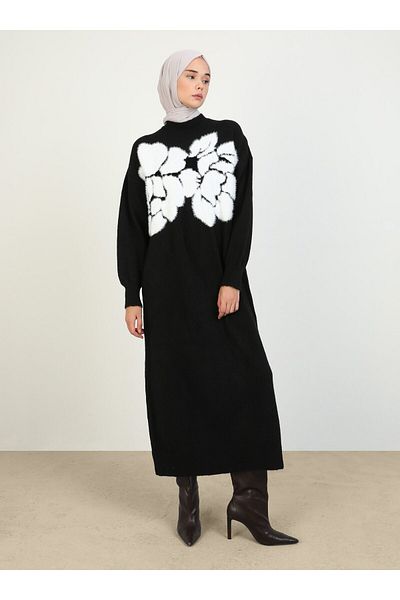 Refka Self-Motif Knitwear Hijab Dress - Black - ecru - Refka