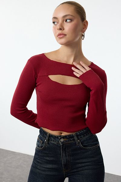 Trendyol Collection Bluză crop tricotată roșu cu nervuri elastice - Detaliu fereastră, potrivită pe corp TWOSS21BZ0042