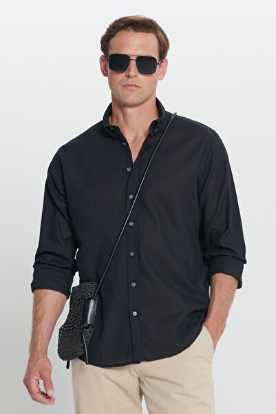 ALTINYILDIZ CLASSICS Altınyıldız Classics Erkek Siyah Comfort Fit Rahat Kesim Düğmeli Yaka Keten Gömlek